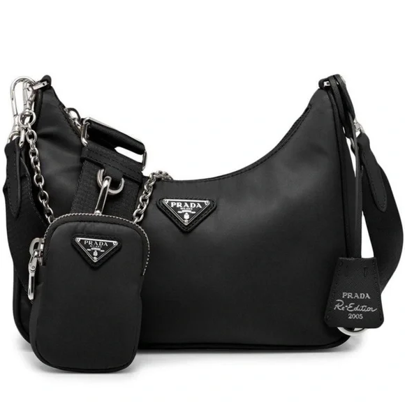 PRADA 黒 ナイロンケース Amazon.com: Prada Black Tessuto Nylon Medium Pouch Clutch Bag